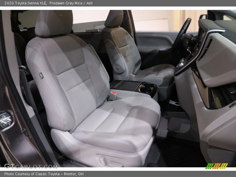 Predawn Gray Mica / Ash 2020 Toyota Sienna XLE