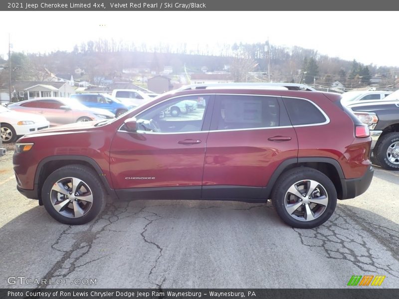 Velvet Red Pearl / Ski Gray/Black 2021 Jeep Cherokee Limited 4x4
