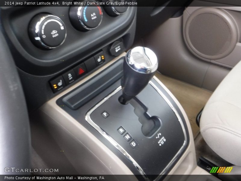 Bright White / Dark Slate Gray/Light Pebble 2014 Jeep Patriot Latitude 4x4