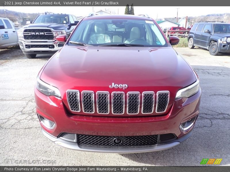 Velvet Red Pearl / Ski Gray/Black 2021 Jeep Cherokee Limited 4x4