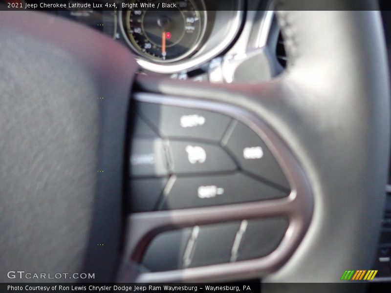 Bright White / Black 2021 Jeep Cherokee Latitude Lux 4x4