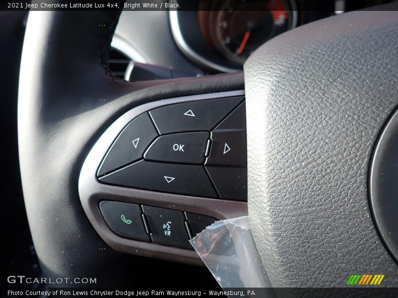 Bright White / Black 2021 Jeep Cherokee Latitude Lux 4x4
