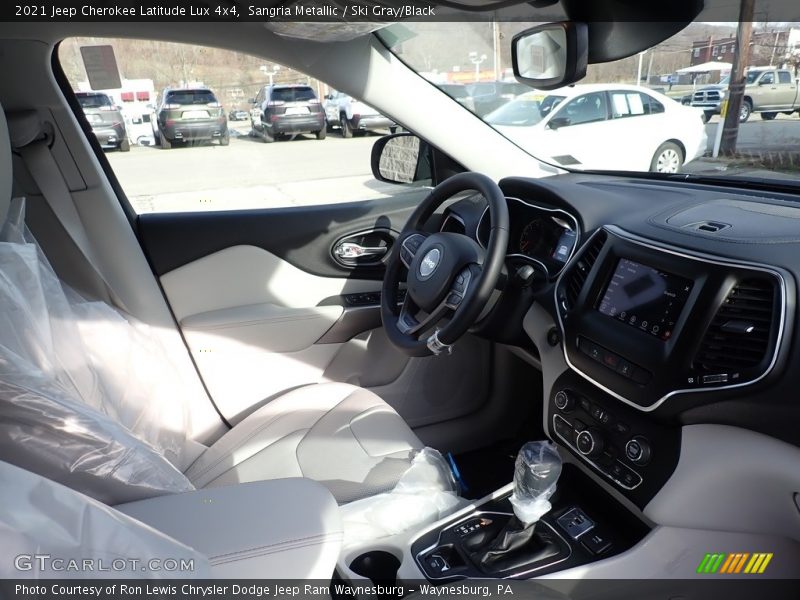 Sangria Metallic / Ski Gray/Black 2021 Jeep Cherokee Latitude Lux 4x4