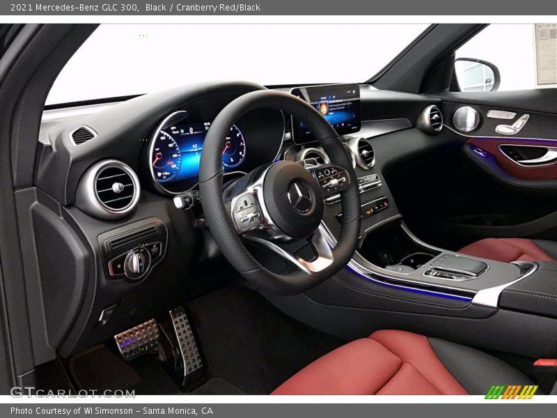 Black / Cranberry Red/Black 2021 Mercedes-Benz GLC 300