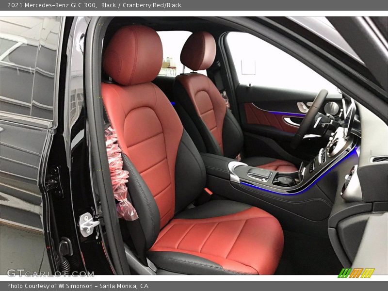 Black / Cranberry Red/Black 2021 Mercedes-Benz GLC 300