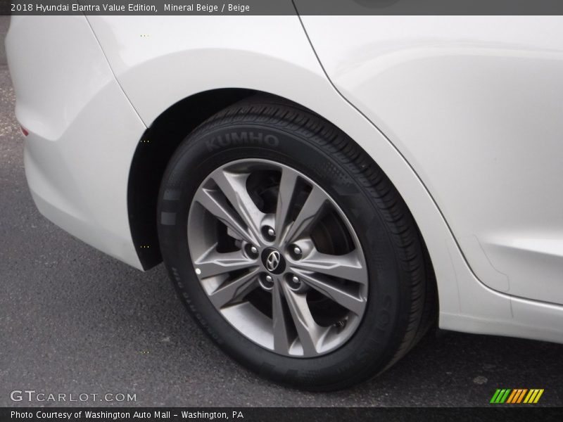 Mineral Beige / Beige 2018 Hyundai Elantra Value Edition