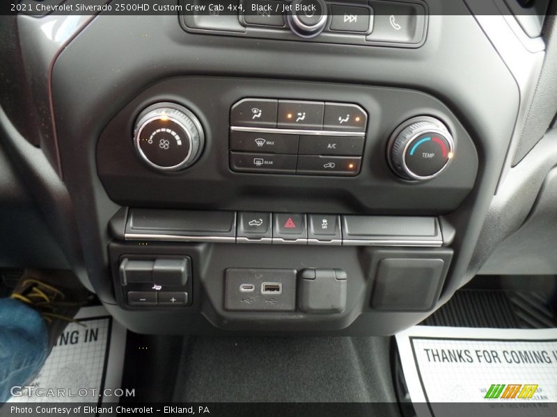 Controls of 2021 Silverado 2500HD Custom Crew Cab 4x4