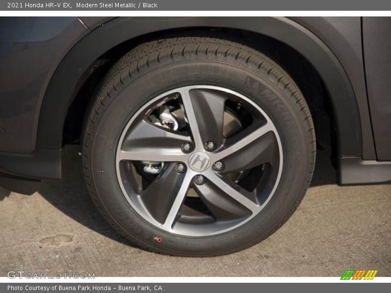 Modern Steel Metallic / Black 2021 Honda HR-V EX
