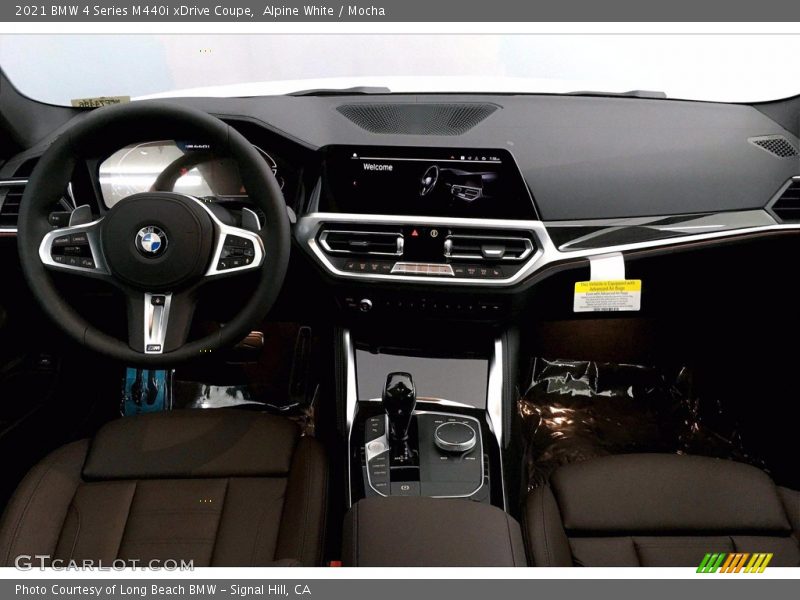 Dashboard of 2021 4 Series M440i xDrive Coupe