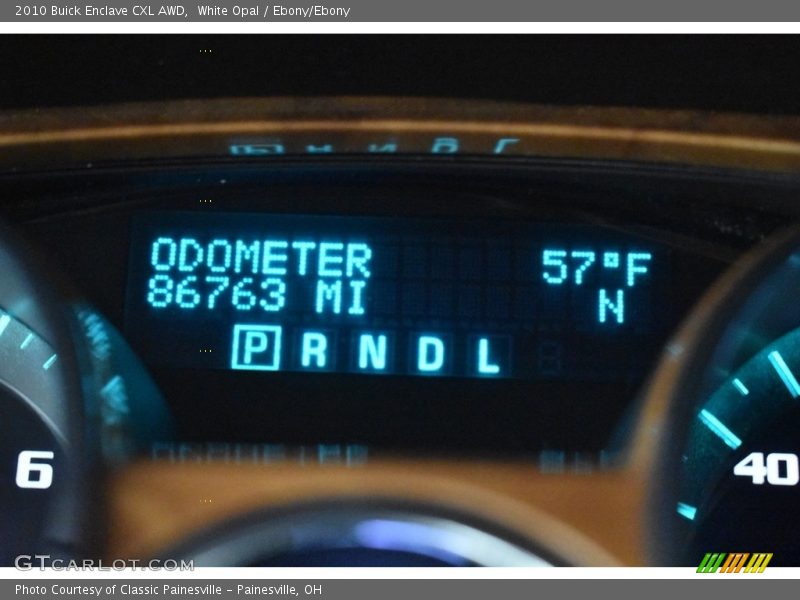 White Opal / Ebony/Ebony 2010 Buick Enclave CXL AWD
