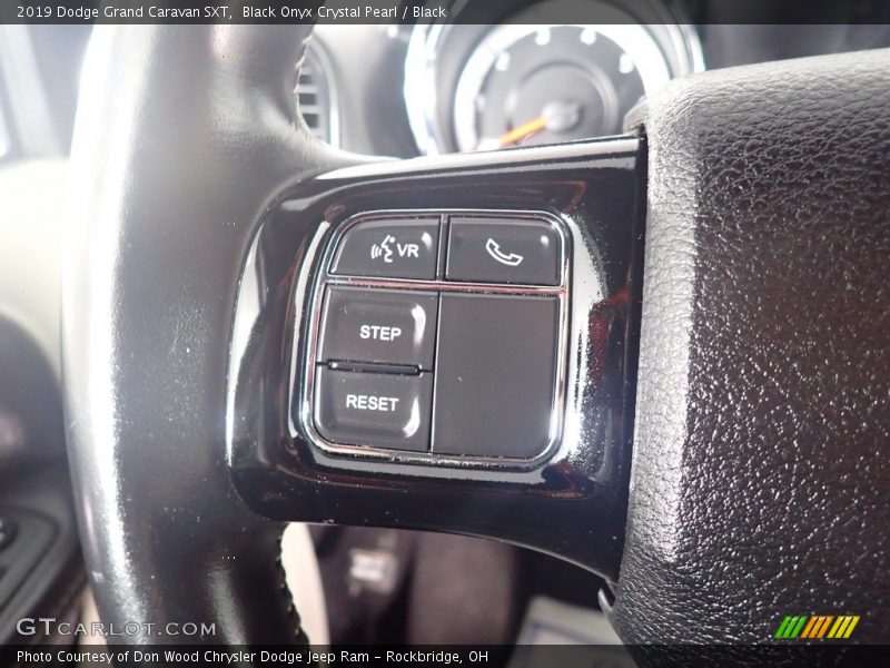 Black Onyx Crystal Pearl / Black 2019 Dodge Grand Caravan SXT
