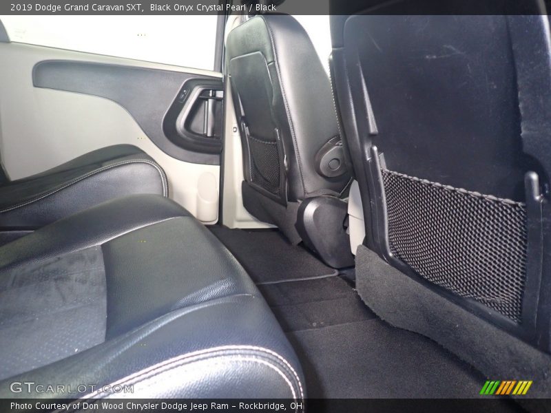 Black Onyx Crystal Pearl / Black 2019 Dodge Grand Caravan SXT