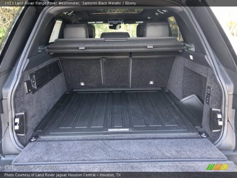  2021 Range Rover Westminster Trunk