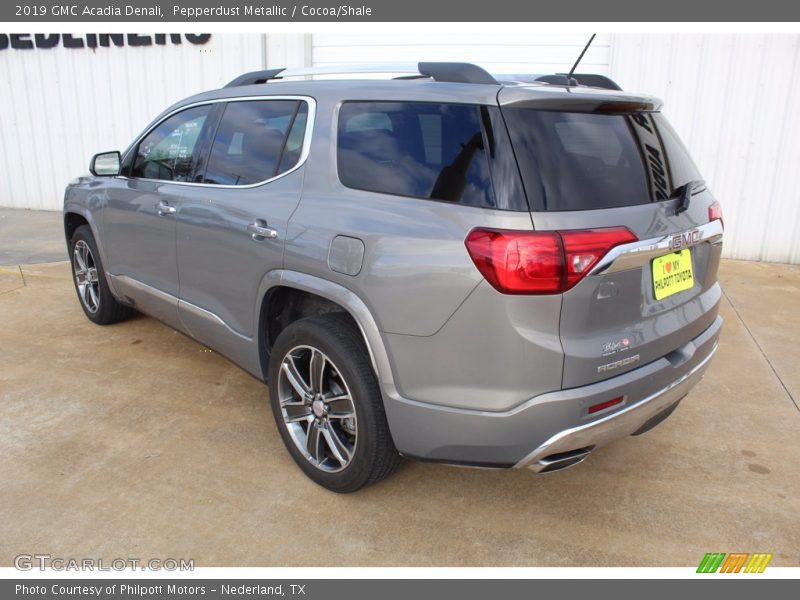 Pepperdust Metallic / Cocoa/Shale 2019 GMC Acadia Denali