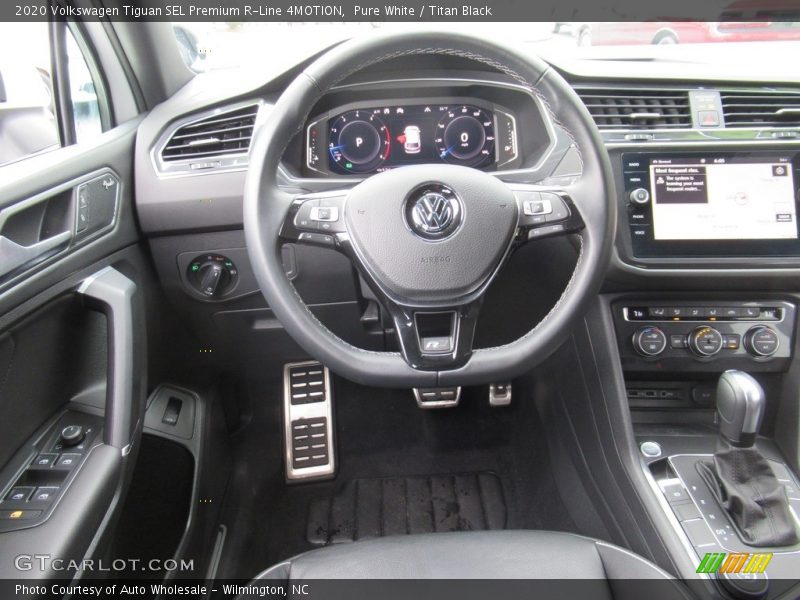  2020 Tiguan SEL Premium R-Line 4MOTION Steering Wheel