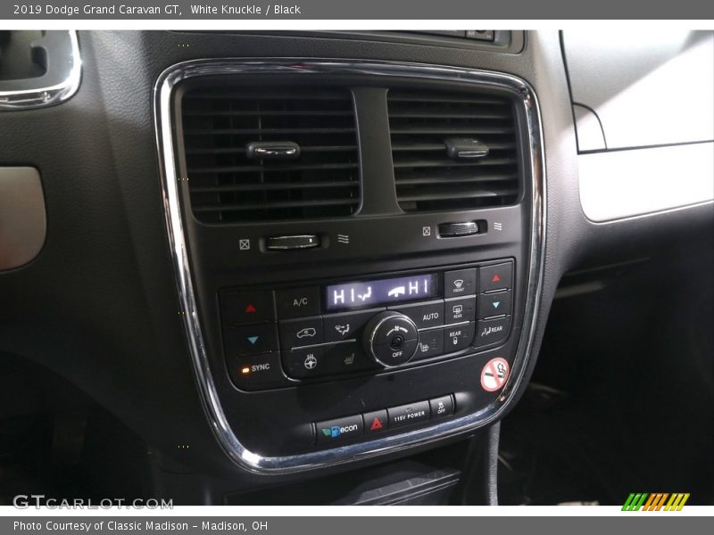White Knuckle / Black 2019 Dodge Grand Caravan GT