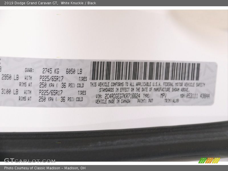 White Knuckle / Black 2019 Dodge Grand Caravan GT