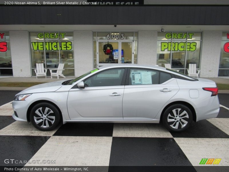 Brilliant Silver Metallic / Charcoal 2020 Nissan Altima S
