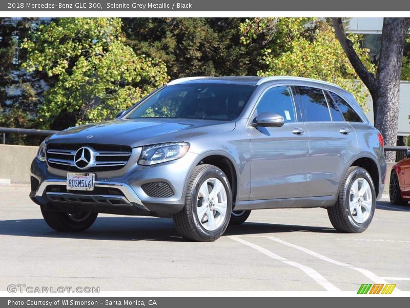 Selenite Grey Metallic / Black 2018 Mercedes-Benz GLC 300