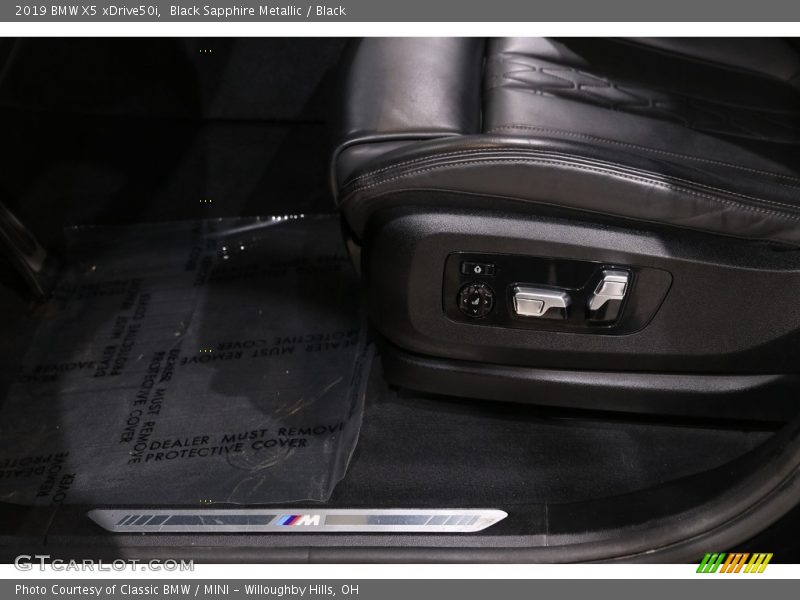 Black Sapphire Metallic / Black 2019 BMW X5 xDrive50i