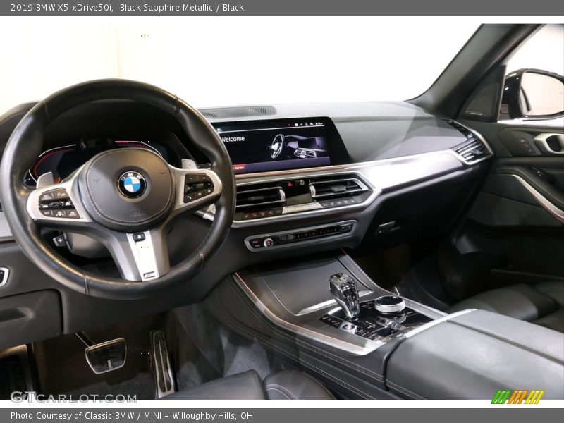 Black Sapphire Metallic / Black 2019 BMW X5 xDrive50i