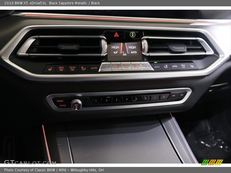 Black Sapphire Metallic / Black 2019 BMW X5 xDrive50i