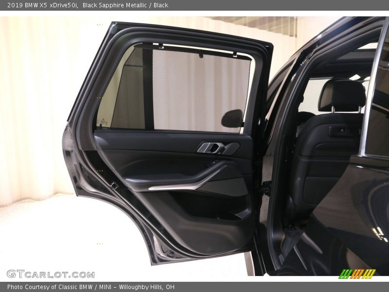 Black Sapphire Metallic / Black 2019 BMW X5 xDrive50i