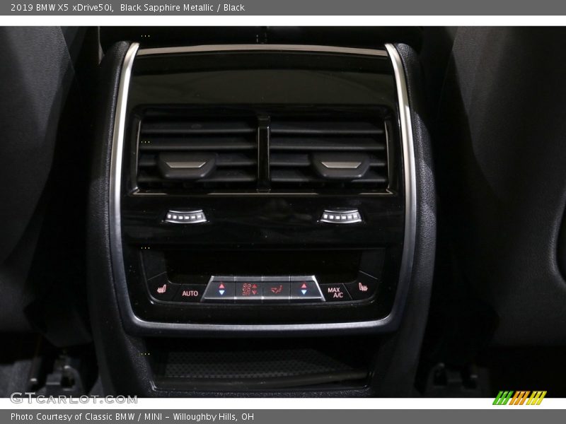 Black Sapphire Metallic / Black 2019 BMW X5 xDrive50i