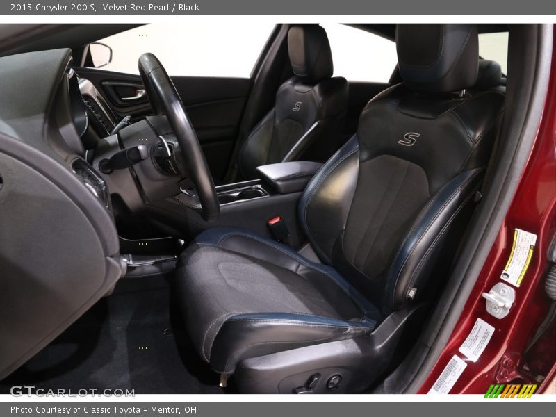 Velvet Red Pearl / Black 2015 Chrysler 200 S