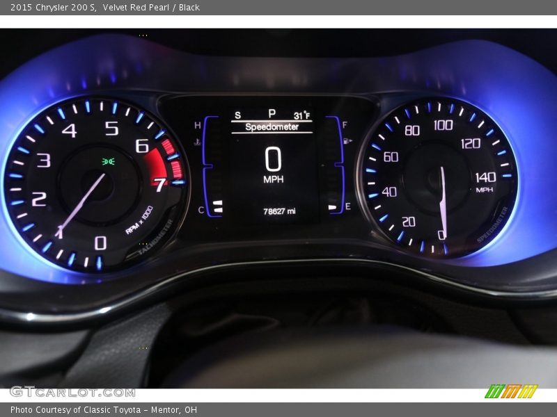 Velvet Red Pearl / Black 2015 Chrysler 200 S