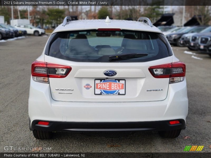 Crystal White Pearl / Ivory 2021 Subaru Impreza Premium 5-Door