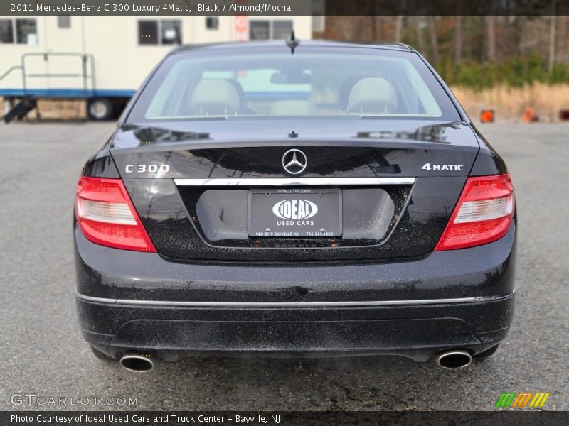 Black / Almond/Mocha 2011 Mercedes-Benz C 300 Luxury 4Matic