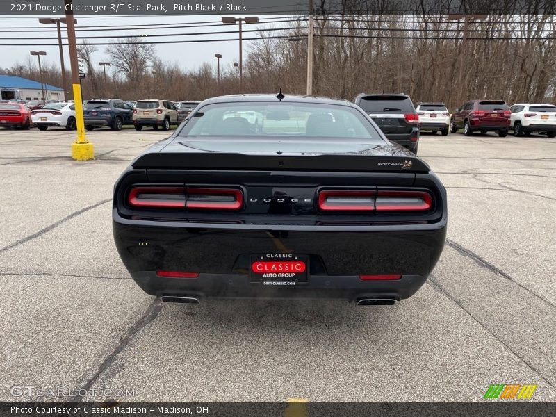 Pitch Black / Black 2021 Dodge Challenger R/T Scat Pack