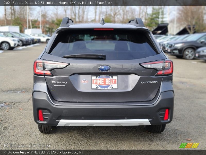 Magnetite Gray Metallic / Slate Black 2021 Subaru Outback 2.5i Limited