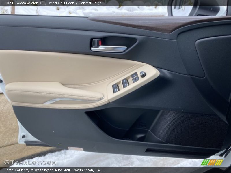 Door Panel of 2021 Avalon XLE