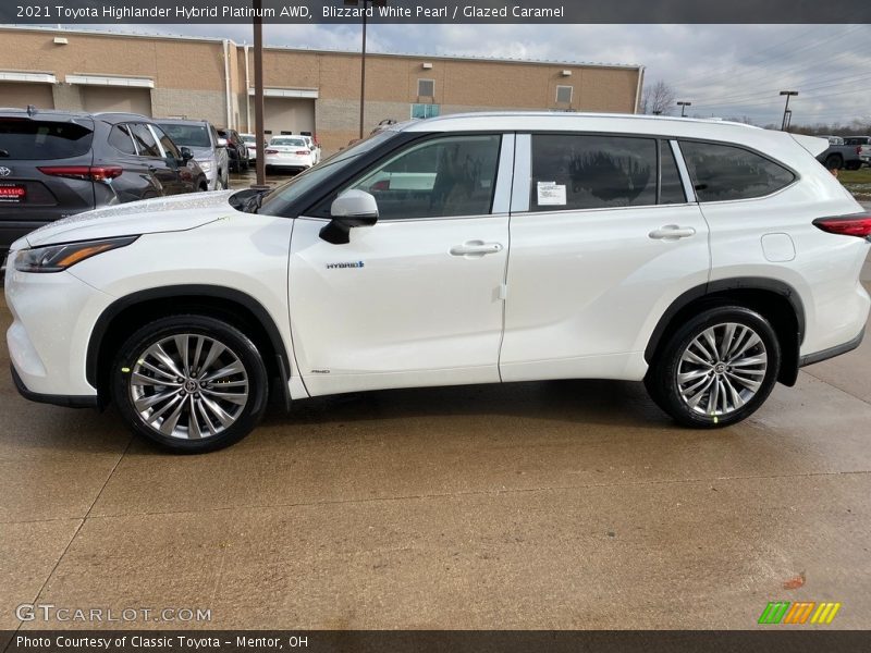 Blizzard White Pearl / Glazed Caramel 2021 Toyota Highlander Hybrid Platinum AWD