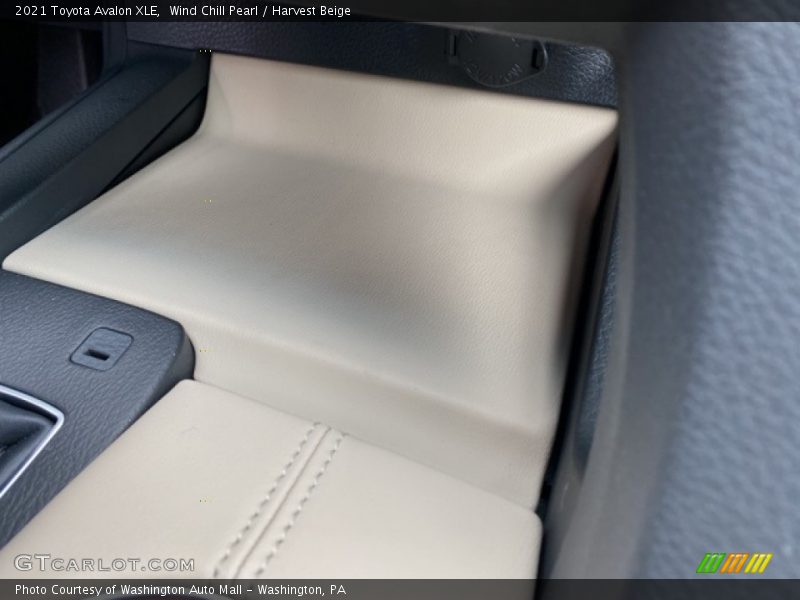 Wind Chill Pearl / Harvest Beige 2021 Toyota Avalon XLE