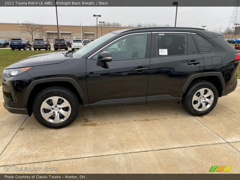Midnight Black Metallic / Black 2021 Toyota RAV4 LE AWD