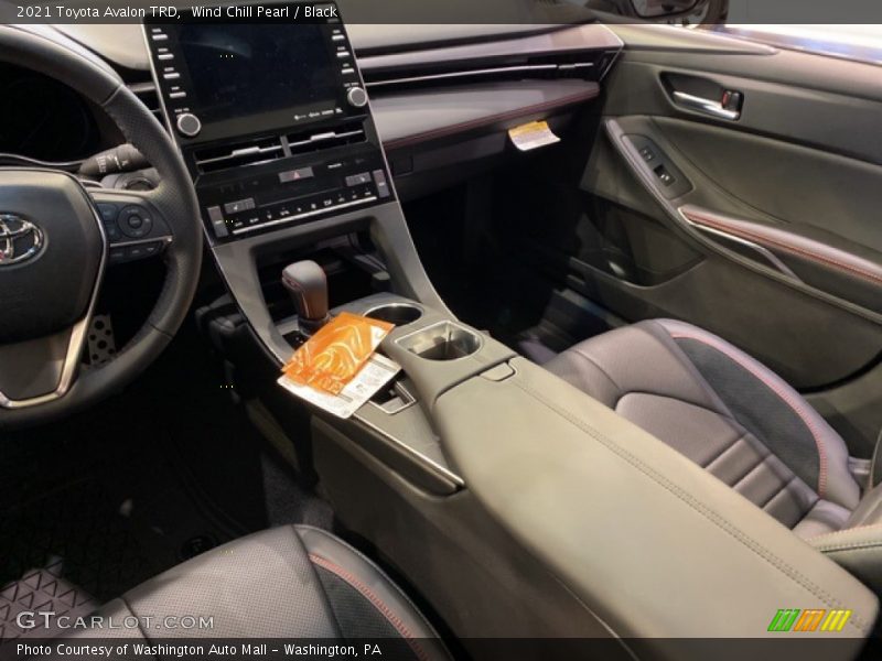 Wind Chill Pearl / Black 2021 Toyota Avalon TRD