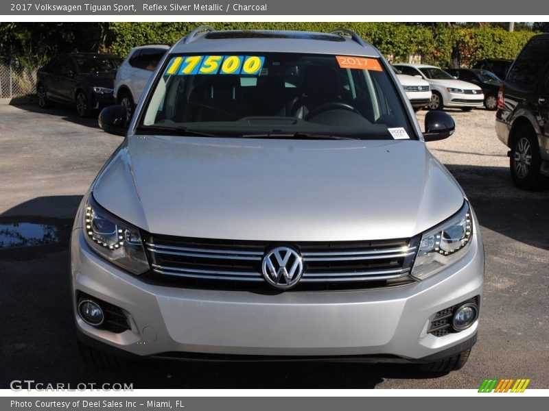 Reflex Silver Metallic / Charcoal 2017 Volkswagen Tiguan Sport