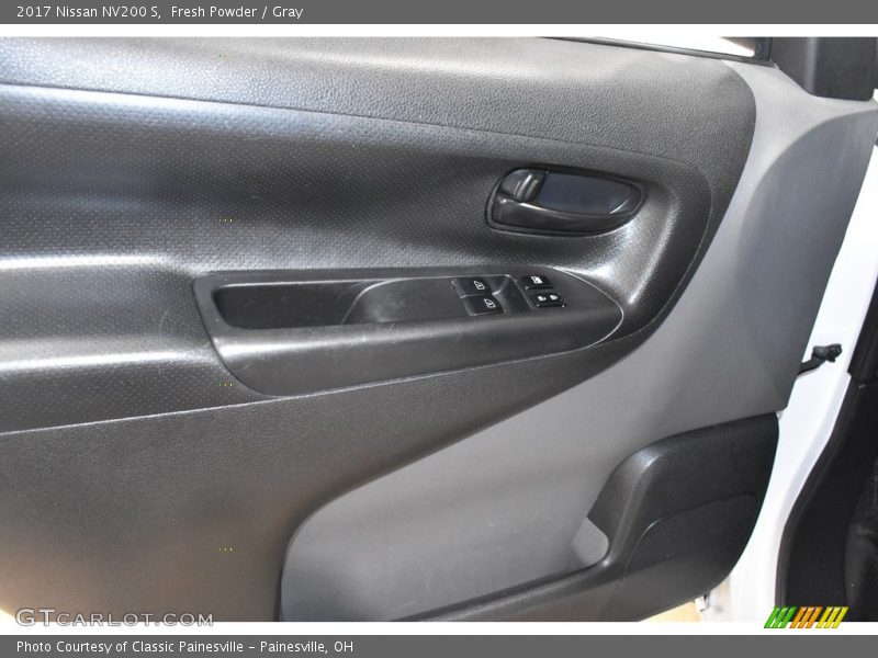 Fresh Powder / Gray 2017 Nissan NV200 S