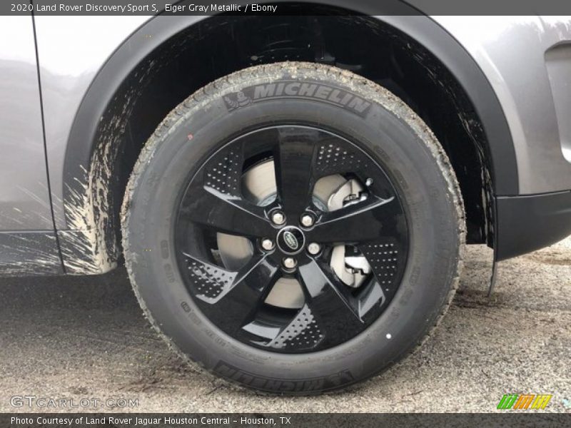  2020 Discovery Sport S Wheel