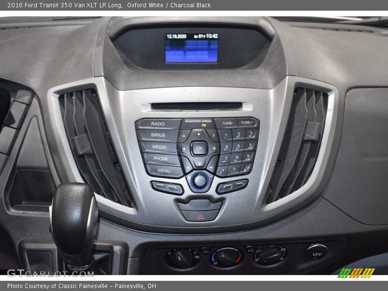 Oxford White / Charcoal Black 2016 Ford Transit 350 Van XLT LR Long