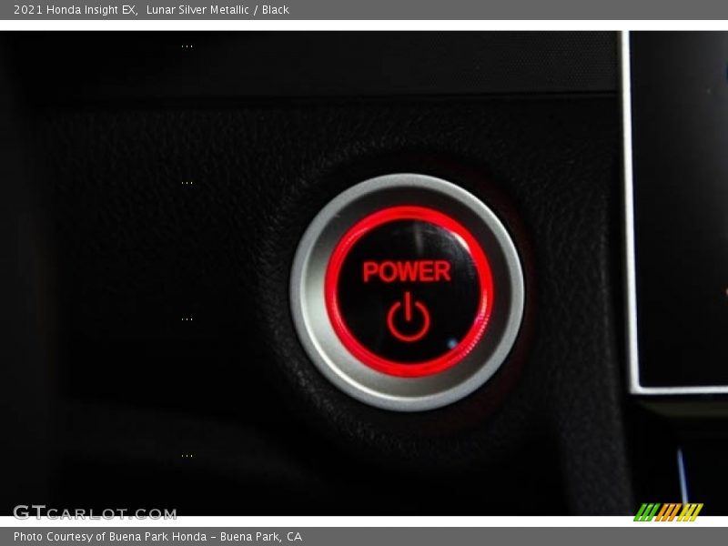 Lunar Silver Metallic / Black 2021 Honda Insight EX