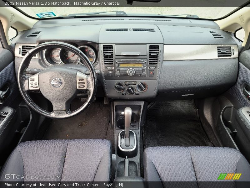 Magnetic Gray / Charcoal 2009 Nissan Versa 1.8 S Hatchback