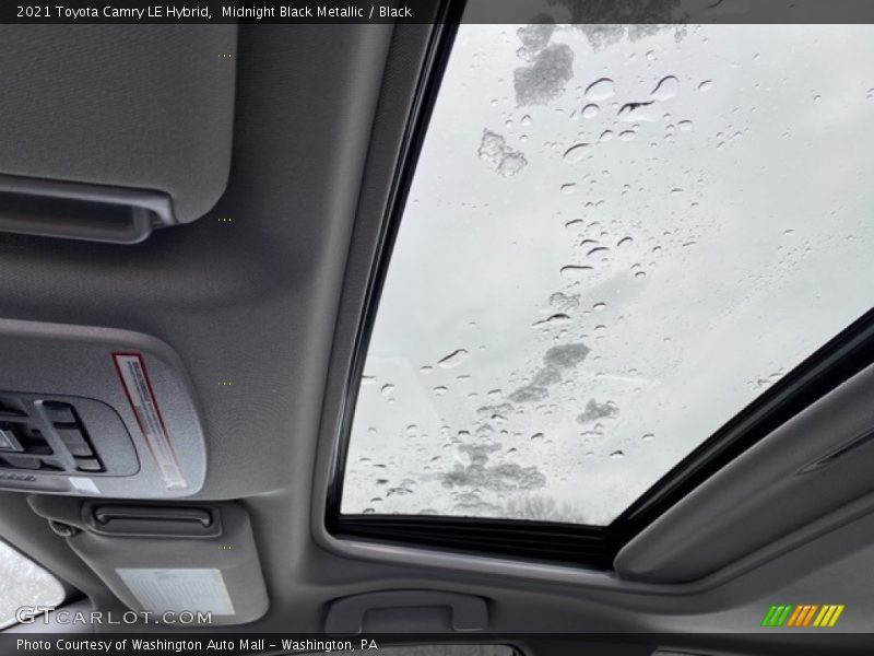 Midnight Black Metallic / Black 2021 Toyota Camry LE Hybrid