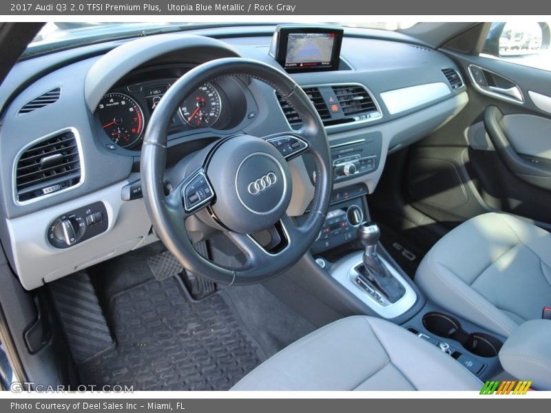  2017 Q3 2.0 TFSI Premium Plus Rock Gray Interior