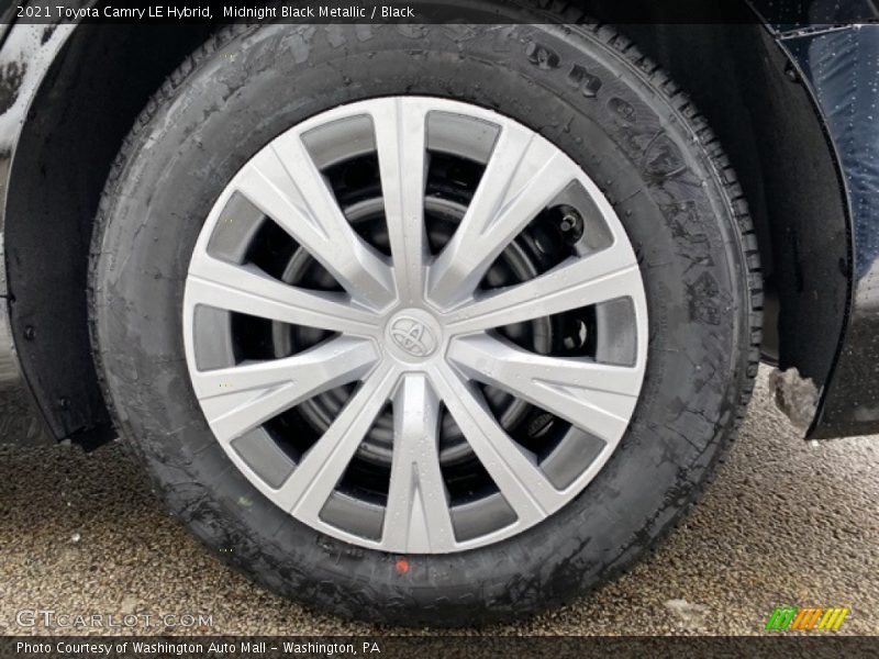 Midnight Black Metallic / Black 2021 Toyota Camry LE Hybrid