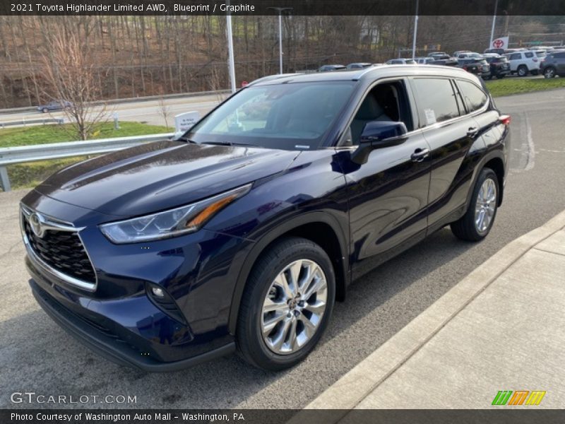 Front 3/4 View of 2021 Highlander Limited AWD