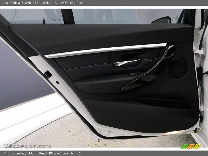 Alpine White / Black 2017 BMW 3 Series 330i Sedan